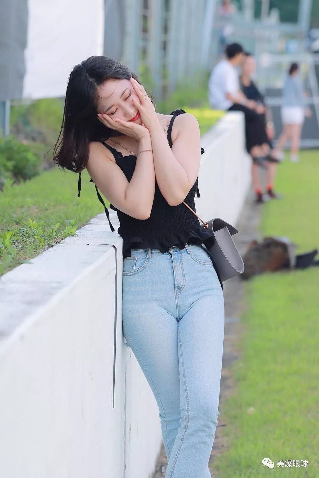 漂亮的小姐姐